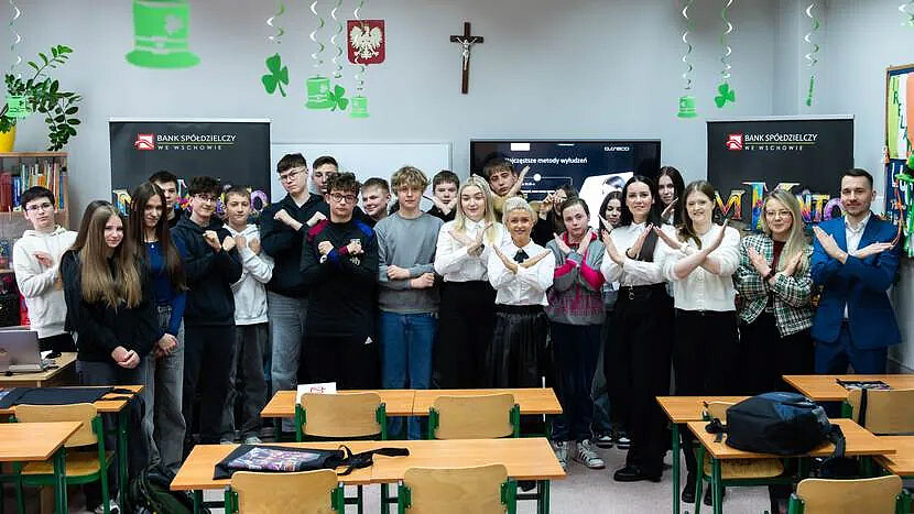 bądź-cyberbezpieczny.jpg